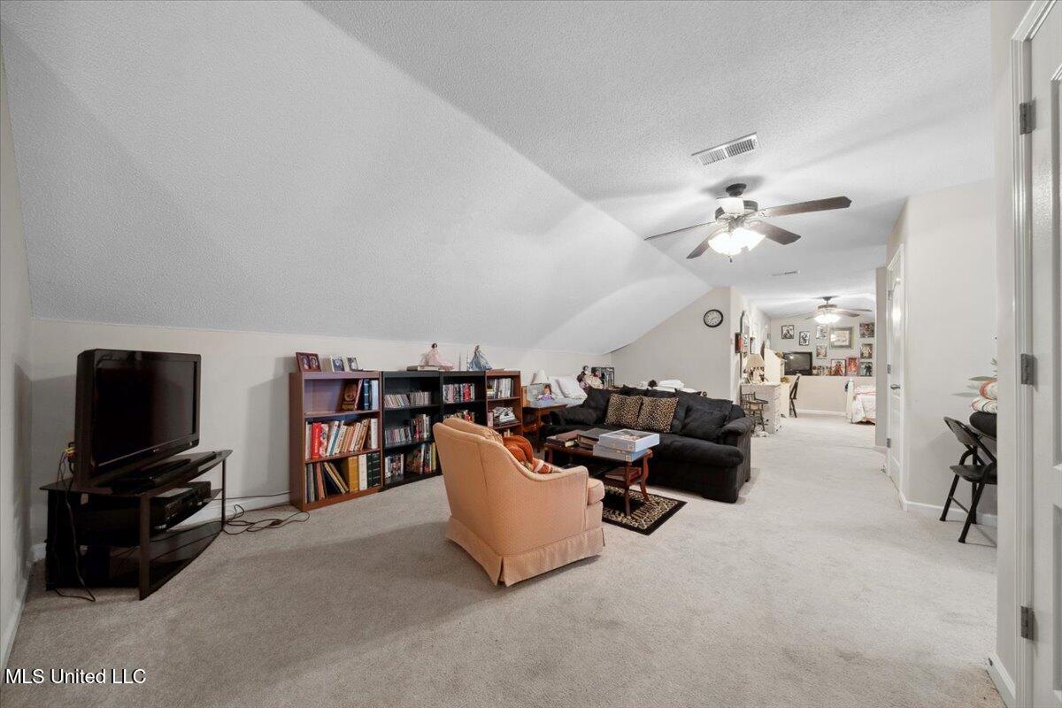 796 Lee Road Byhalia, MS 38611 - Photo 28 of 38 Bonus Room Up