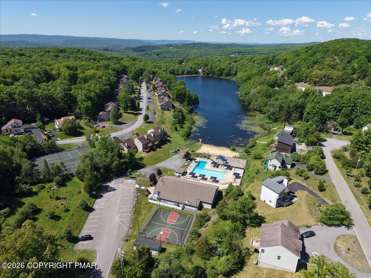 1076 Porter Drive Bushkill, PA 18324 - Photo 59 of 82 96-dji_fly_20260602_105416_0212_17804123