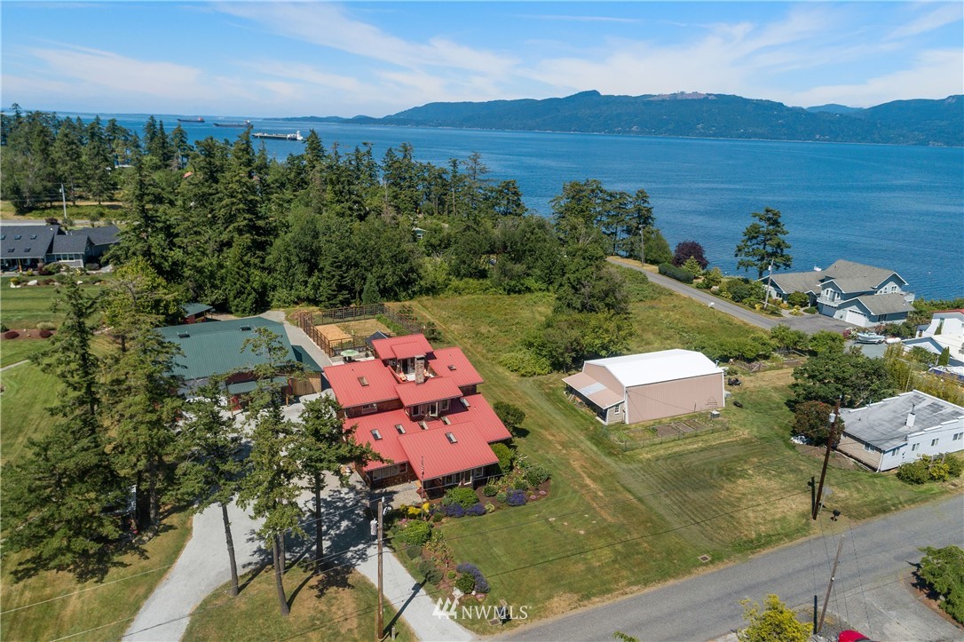 9461 Samish Island Road Bow, WA 98232 - Photo 3 of 39 Gallery Image 3