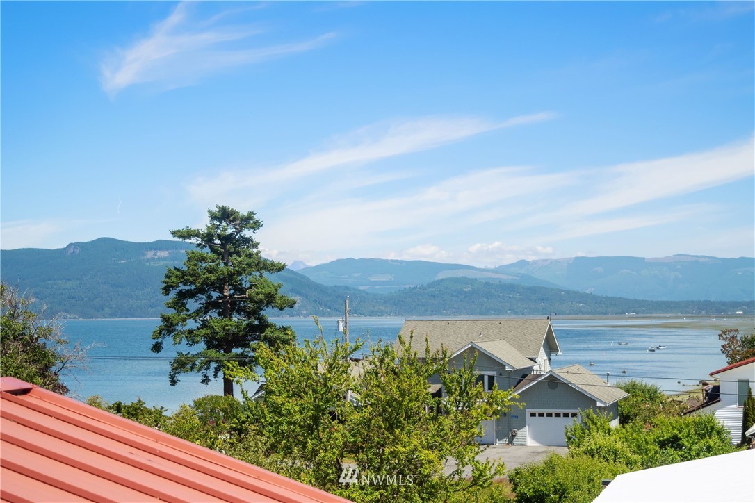 9461 Samish Island Road Bow, WA 98232 - Photo 8 of 39 Gallery Image 8