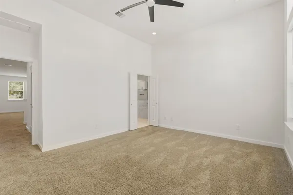 $2,795 | 1113 Highland Square Lane, Houston, TX 77091