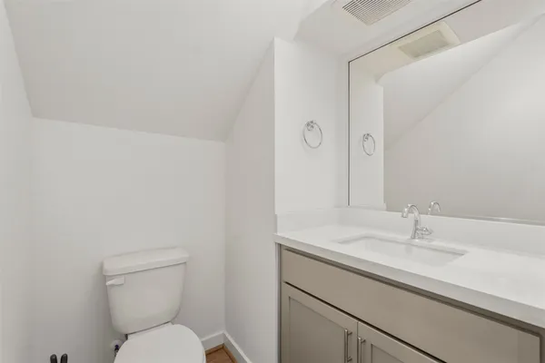 $2,795 | 1113 Highland Square Lane, Houston, TX 77091