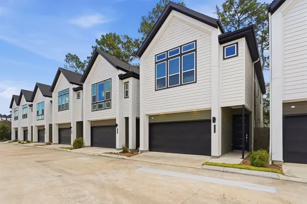 $2,795 | 1113 Highland Square Lane, Houston, TX 77091