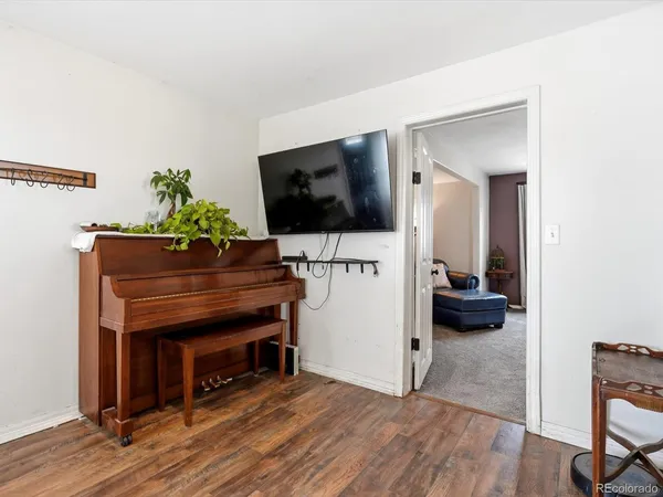 $312,500 | 360 South 7th Avenue, Brighton, CO 80601