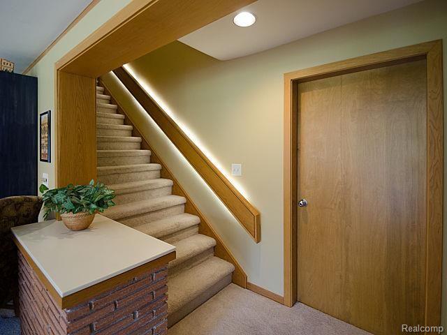 6435 Apple Orchard Lane Rochester Hills, MI 48306 - Photo 53 of 77
