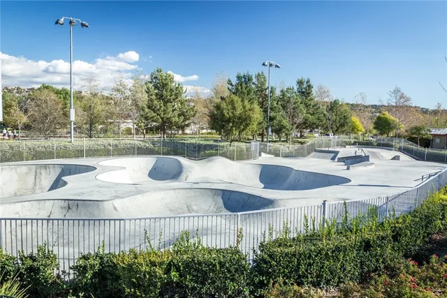 $1,249,995 | 30 Savannah Lane, Ladera Ranch, CA 92694