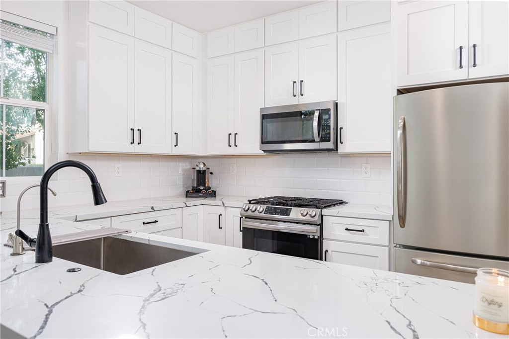 30 Savannah Lane Ladera Ranch, CA 92694 - Photo 6 of 20