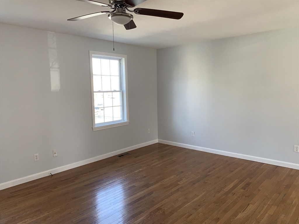 170 Lawrence Street, Unit 1 Fall River, MA 02721 - Photo 5 of 12