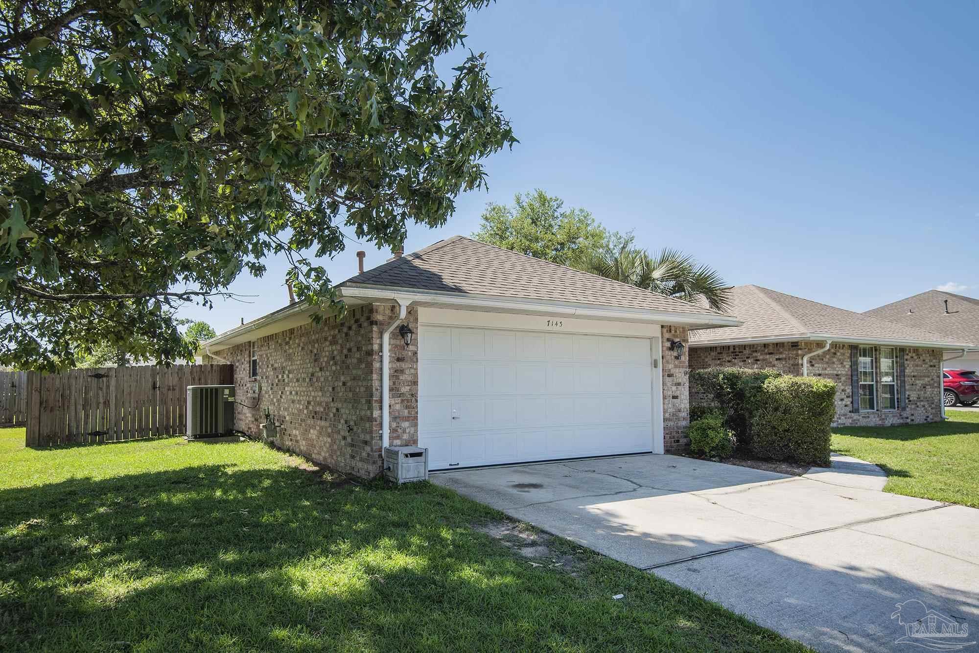 7143 Jennifer Road Pensacola, FL 32526 - Photo 3 of 29 Gallery Image 3