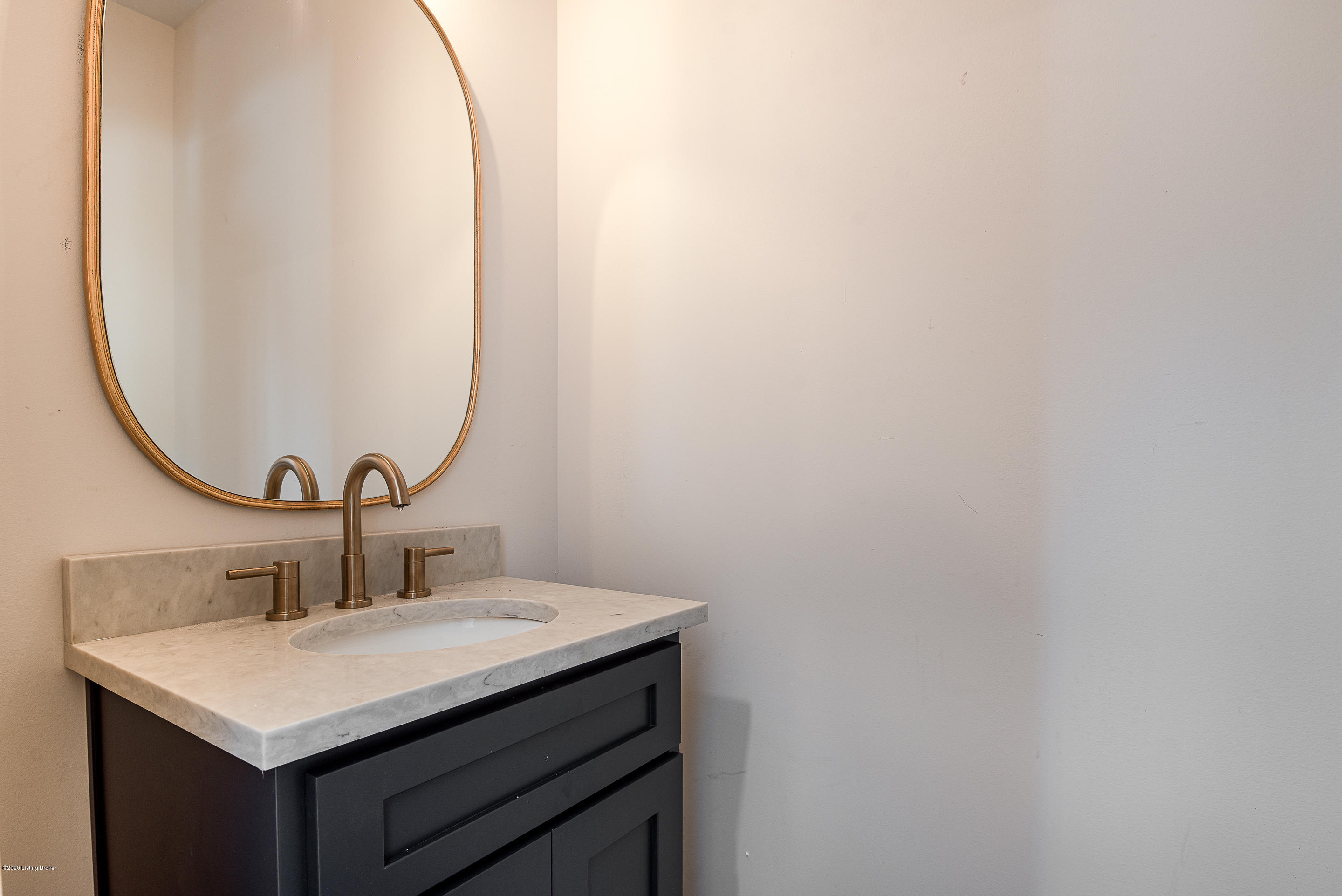 206 Wood Road Louisville, KY 40222 - Photo 12 of 23 A Wood Powder Room