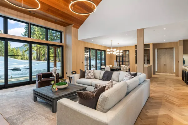 $5,395,000 | 10212 Dick Barter, Truckee, CA 96161