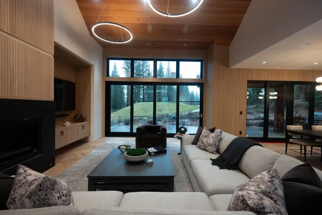 $5,395,000 | 10212 Dick Barter, Truckee, CA 96161