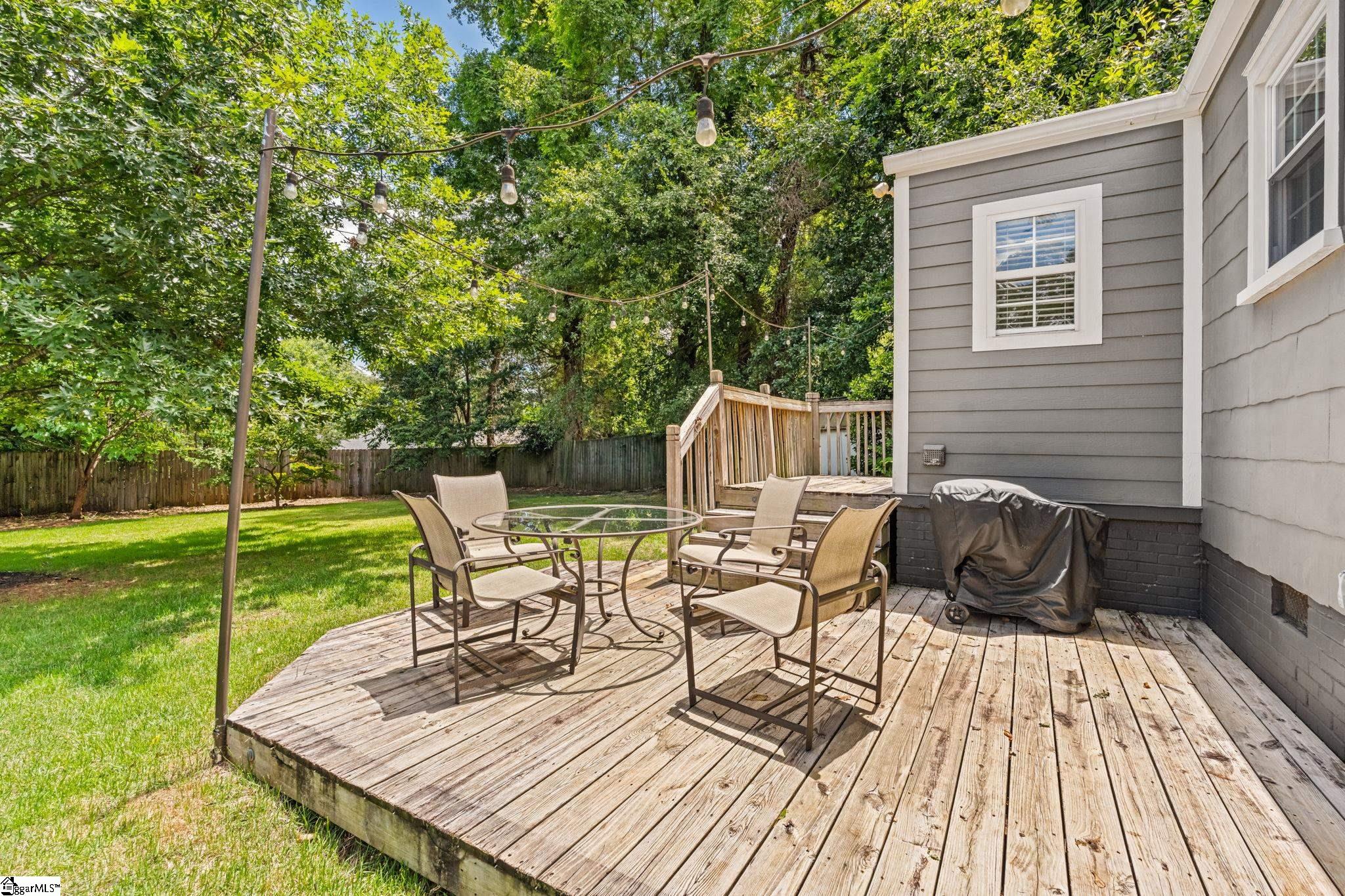 11 Tabor Street Greenville, SC 29609 - Photo 22 of 29
