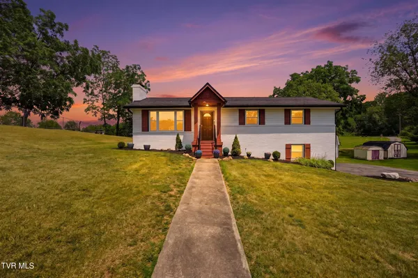 $350,000 | 537 Mosswood Lane, Bristol, VA 24201