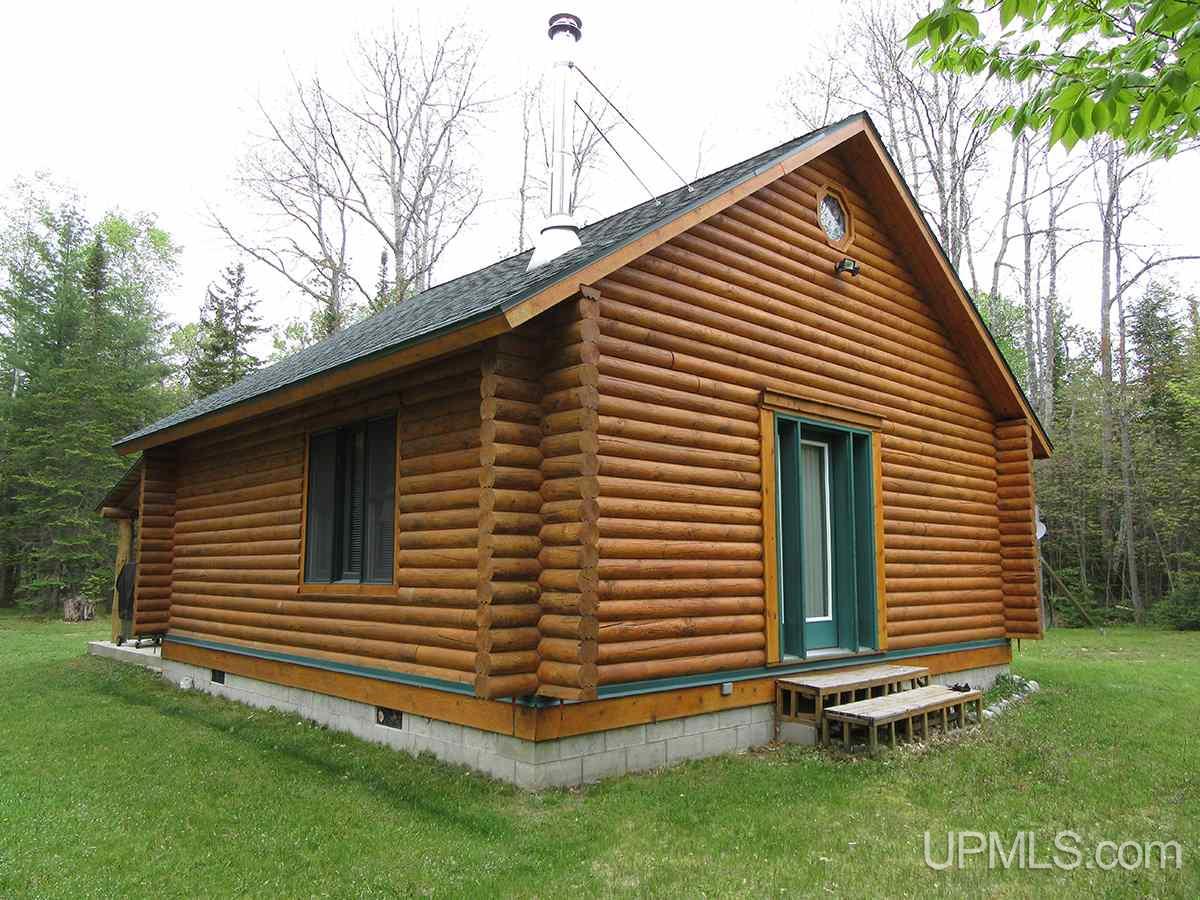 3078 Little Harbor Road Manistique, MI 49854 - Photo 4 of 15 Gallery Image 4