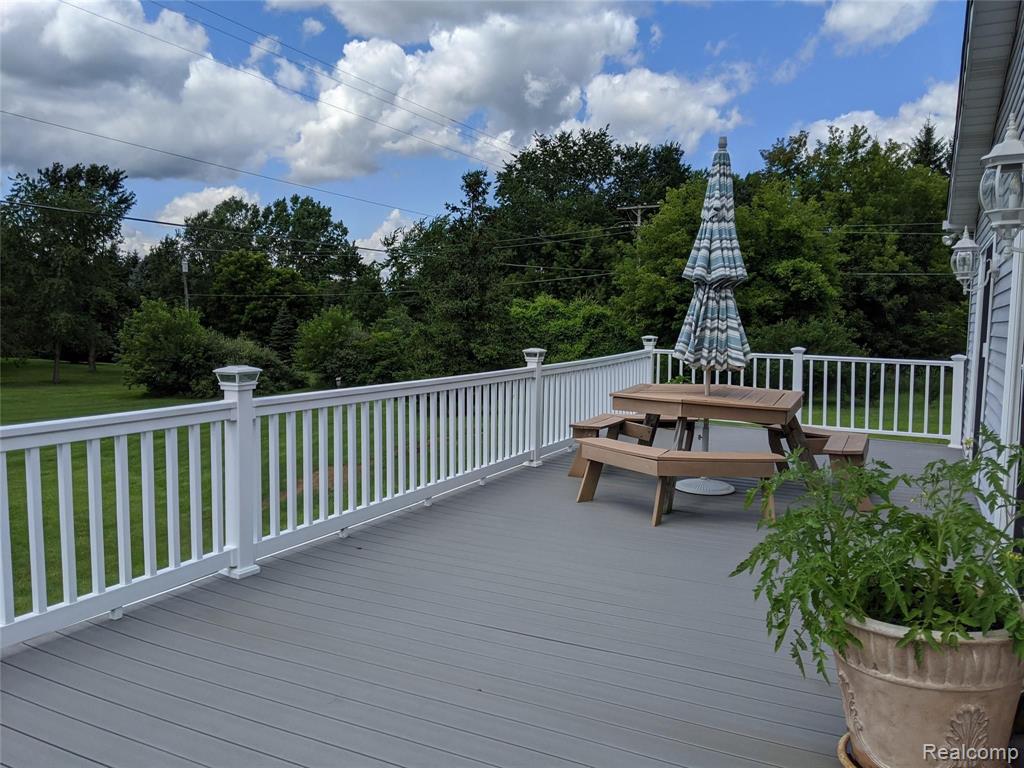 2490 Hadley Road Lapeer, MI 48446 - Photo 22 of 80