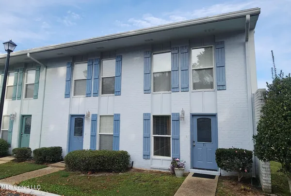 $159,500 | 3230 Cumberland Road, Unit 72, Ocean Springs, MS 39564