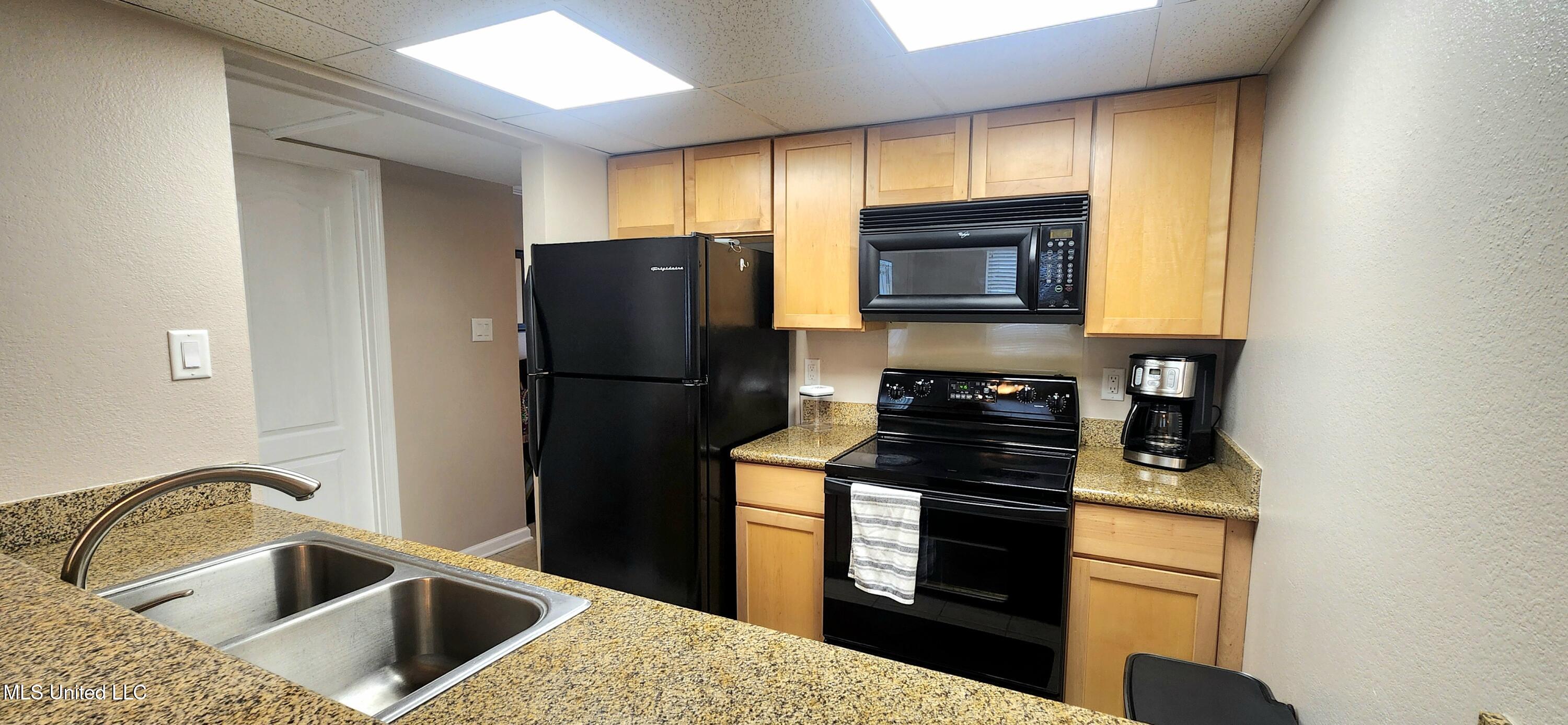 3230 Cumberland Road, Unit 72 Ocean Springs, MS 39564 - Photo 11 of 50 20251121_151655