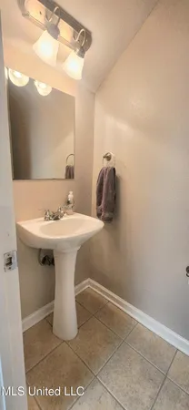 $159,500 | 3230 Cumberland Road, Unit 72, Ocean Springs, MS 39564