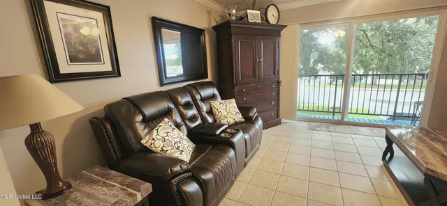 $162,900 | 3230 Cumberland Road, Unit 72, Ocean Springs, MS 39564