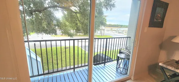 $159,500 | 3230 Cumberland Road, Unit 72, Ocean Springs, MS 39564