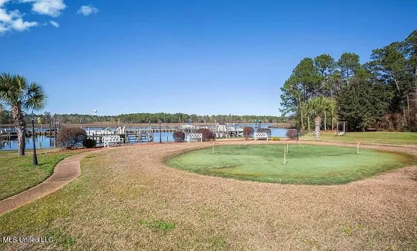 $159,500 | 3230 Cumberland Road, Unit 72, Ocean Springs, MS 39564