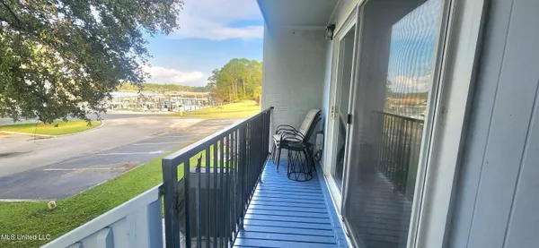 $159,500 | 3230 Cumberland Road, Unit 72, Ocean Springs, MS 39564