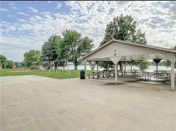 $35,000 | Lake Viking Terrace, Gallatin, MO 64640