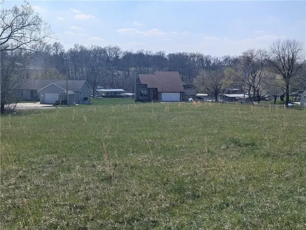 $35,000 | Lake Viking Terrace, Gallatin, MO 64640