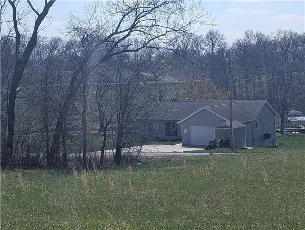 $35,000 | Lake Viking Terrace, Gallatin, MO 64640