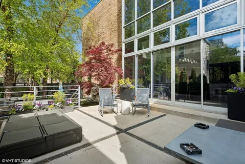 $4,200,000 | 1804 North Leavitt Street, Chicago, IL 60647