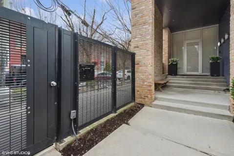 $4,200,000 | 1804 North Leavitt Street, Chicago, IL 60647