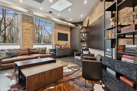 $4,200,000 | 1804 North Leavitt Street, Chicago, IL 60647