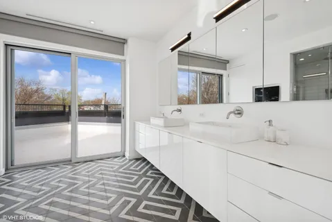 $4,200,000 | 1804 North Leavitt Street, Chicago, IL 60647