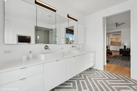 $4,200,000 | 1804 North Leavitt Street, Chicago, IL 60647