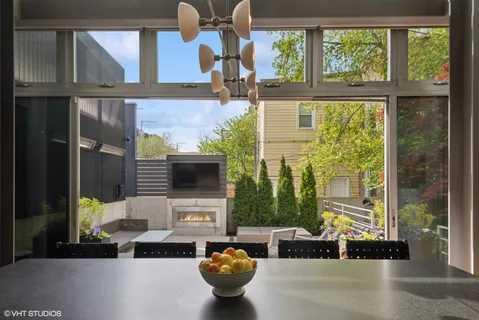 $4,200,000 | 1804 North Leavitt Street, Chicago, IL 60647