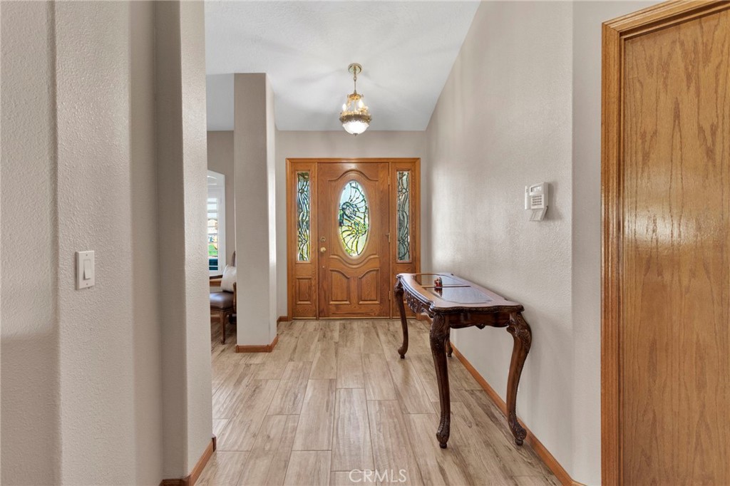 12480 Reata Road Apple Valley, CA 92308 - Photo 11 of 73 Gallery Image 11