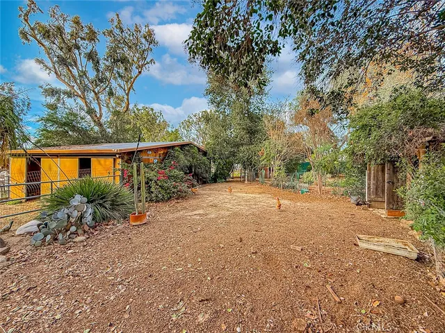 $1,299,000 | 377 Oldstone Court, Simi Valley, CA 93065