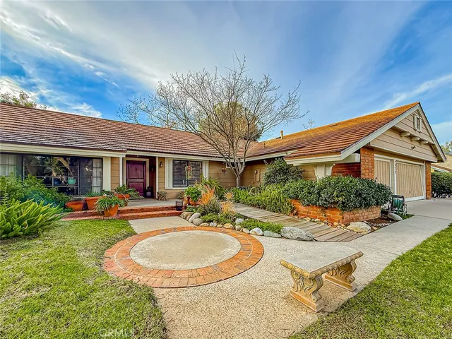 $1,299,000 | 377 Oldstone Court, Simi Valley, CA 93065