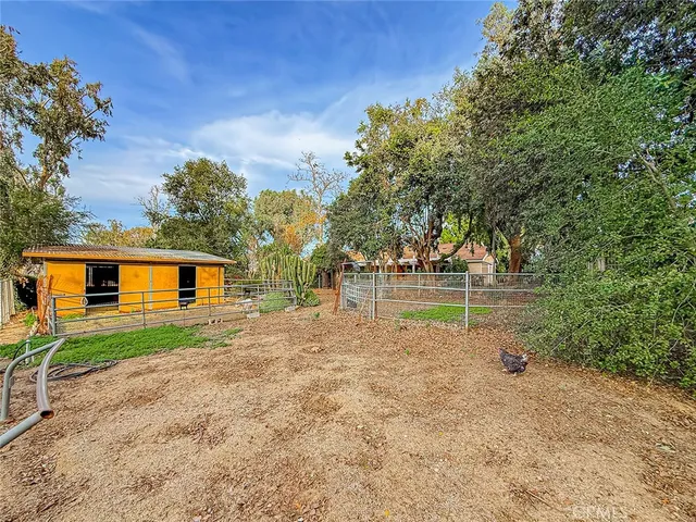 $1,299,000 | 377 Oldstone Court, Simi Valley, CA 93065