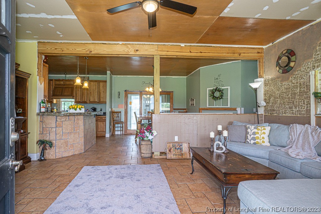 857 Covington Farm Road St. Pauls, NC 28384 - Photo 4 of 26 Gallery Image 4