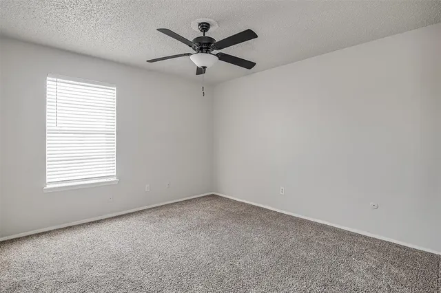 $1,095 | 1403 Courtney Place, Unit D, Cleburne, TX 76033