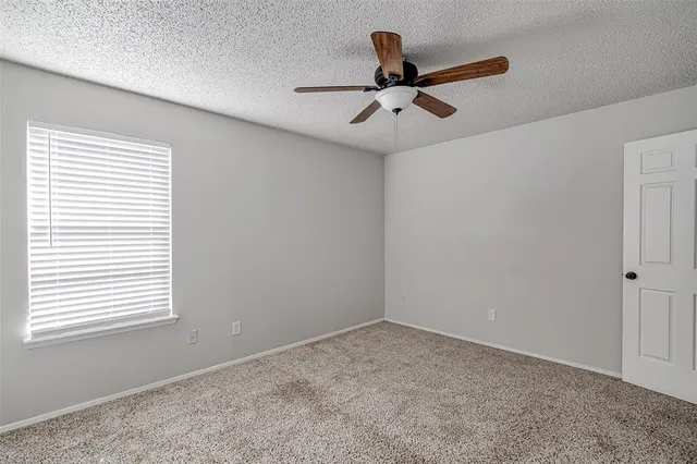 $1,095 | 1403 Courtney Place, Unit D, Cleburne, TX 76033