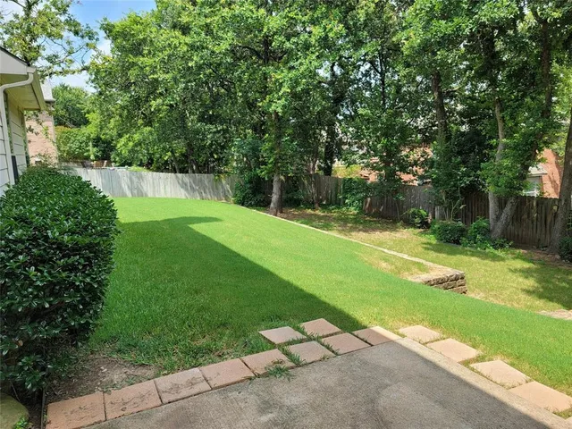 $2,800 | 1404 Hummingbird Court, Crowley, TX 76036