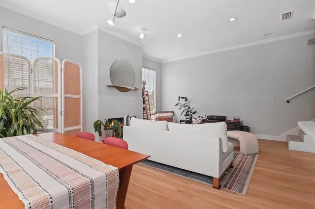 $2,600 | 4106 Newton Avenue, Unit 101, Dallas, TX 75219