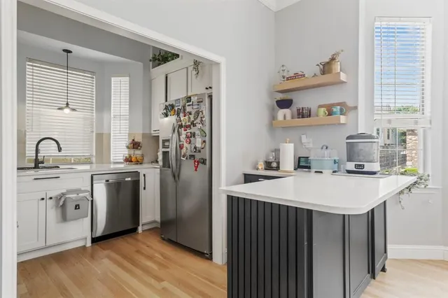 $2,600 | 4106 Newton Avenue, Unit 101, Dallas, TX 75219