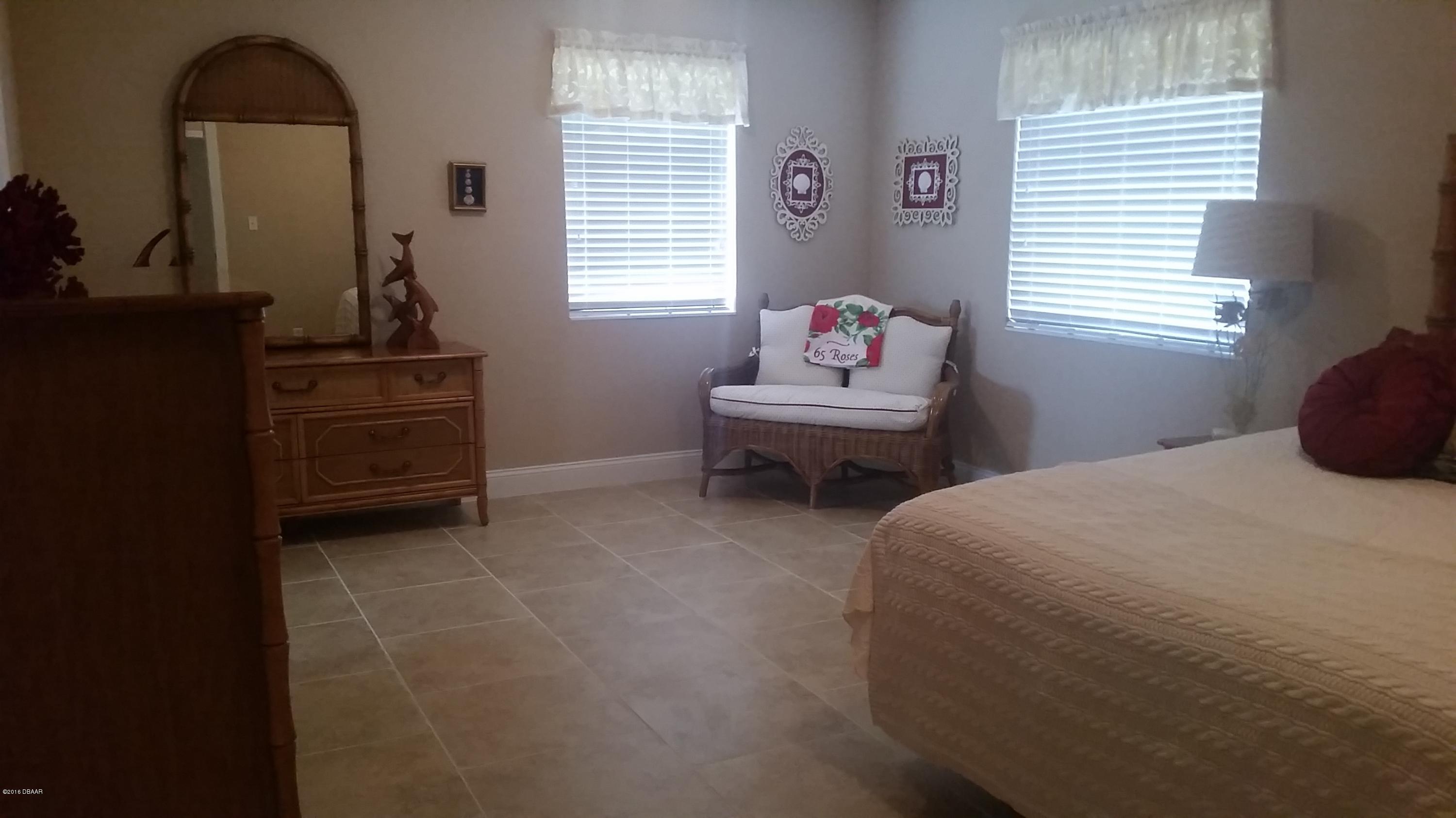 583 Robin Road Ormond Beach, FL 32176 - Photo 18 of 23 Master Bedroom