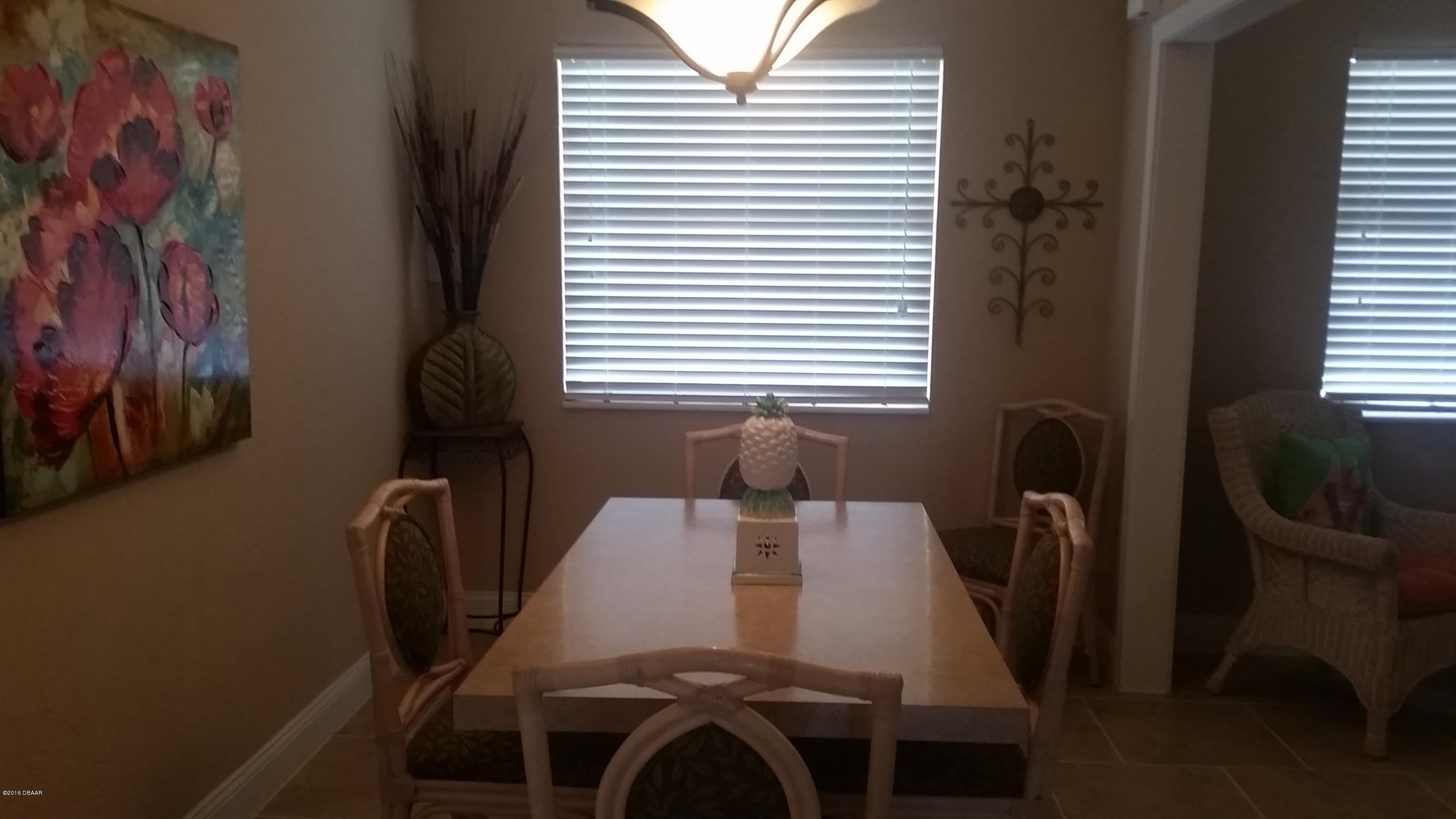 583 Robin Road Ormond Beach, FL 32176 - Photo 4 of 23 Dining Room