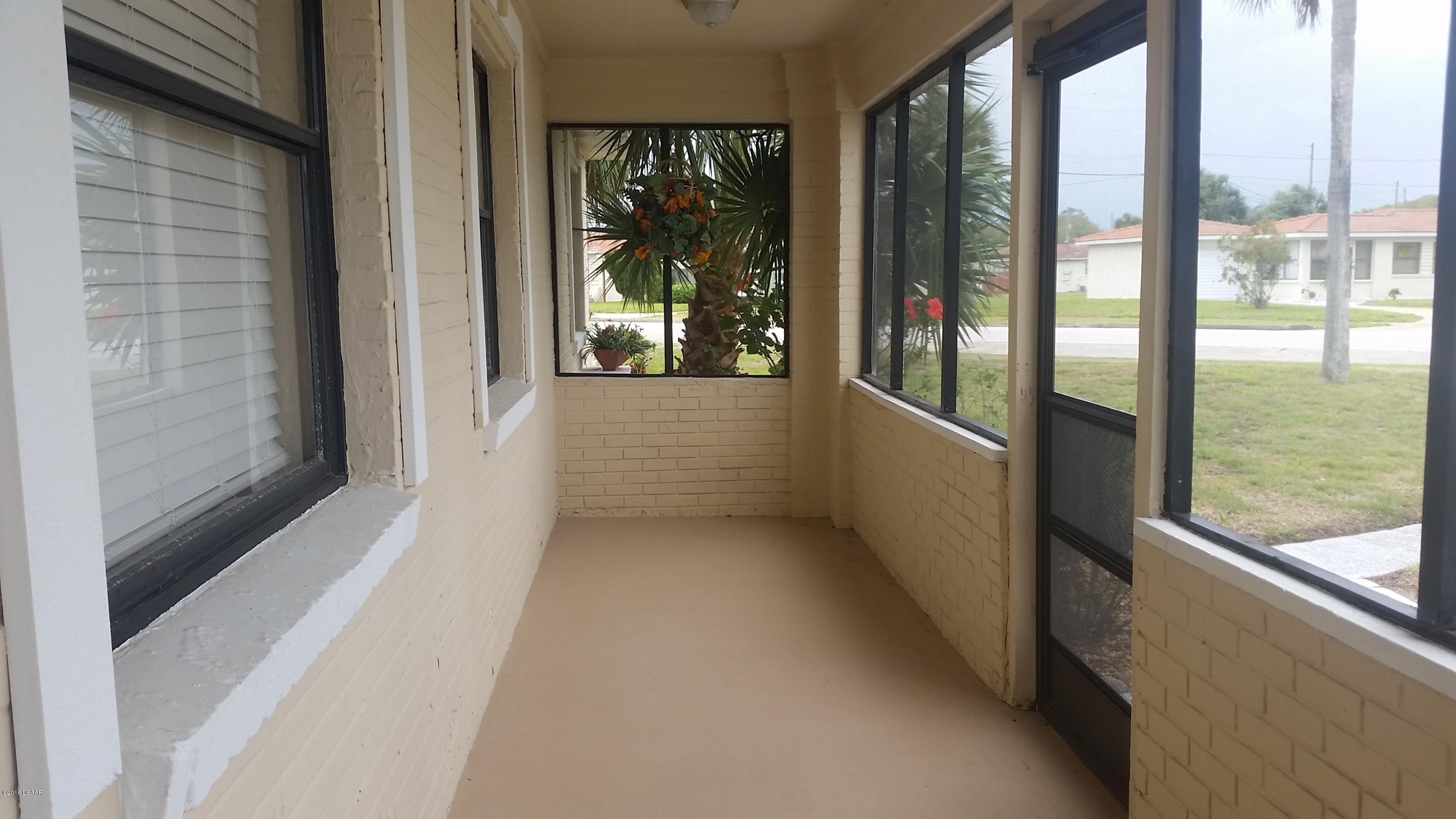 583 Robin Road Ormond Beach, FL 32176 - Photo 7 of 23 Front Porch