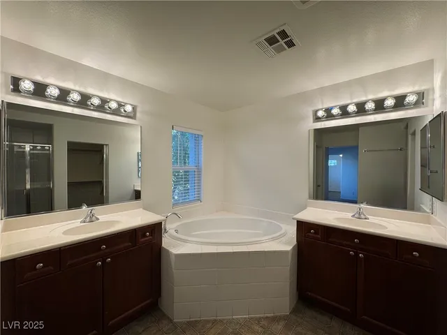 $1,995 | 10597 Danielson Avenue, Las Vegas, NV 89129